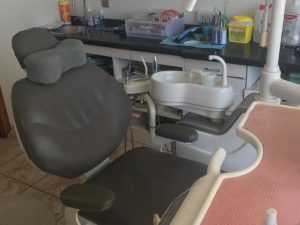 Se vende céntrica clínica dental Valparaiso 100% operativa