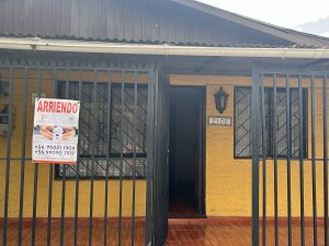 Casa En Avenida Amplia Sin Estacionamiento