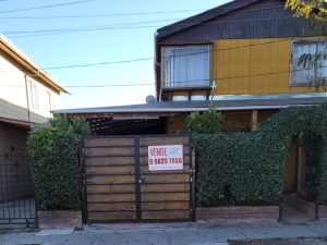 Casa grande impecable de 249m2 construidos, Argentina- Maipú