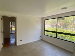 Se vende hermoso departamento ubicado en sector residencial de Providencia