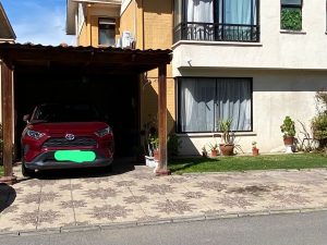 Venta casa dos pisos.3D-3B-2E.Ciudad Satélite Maipú.
