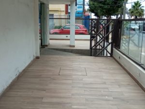 Se arrienda local comercial a pasos de Mall Marina Arauco